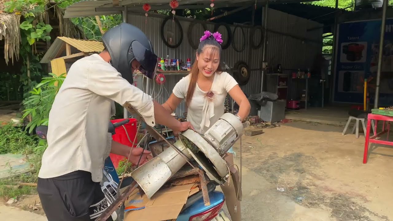 Girl repairs and replaces banana cutter frame and make