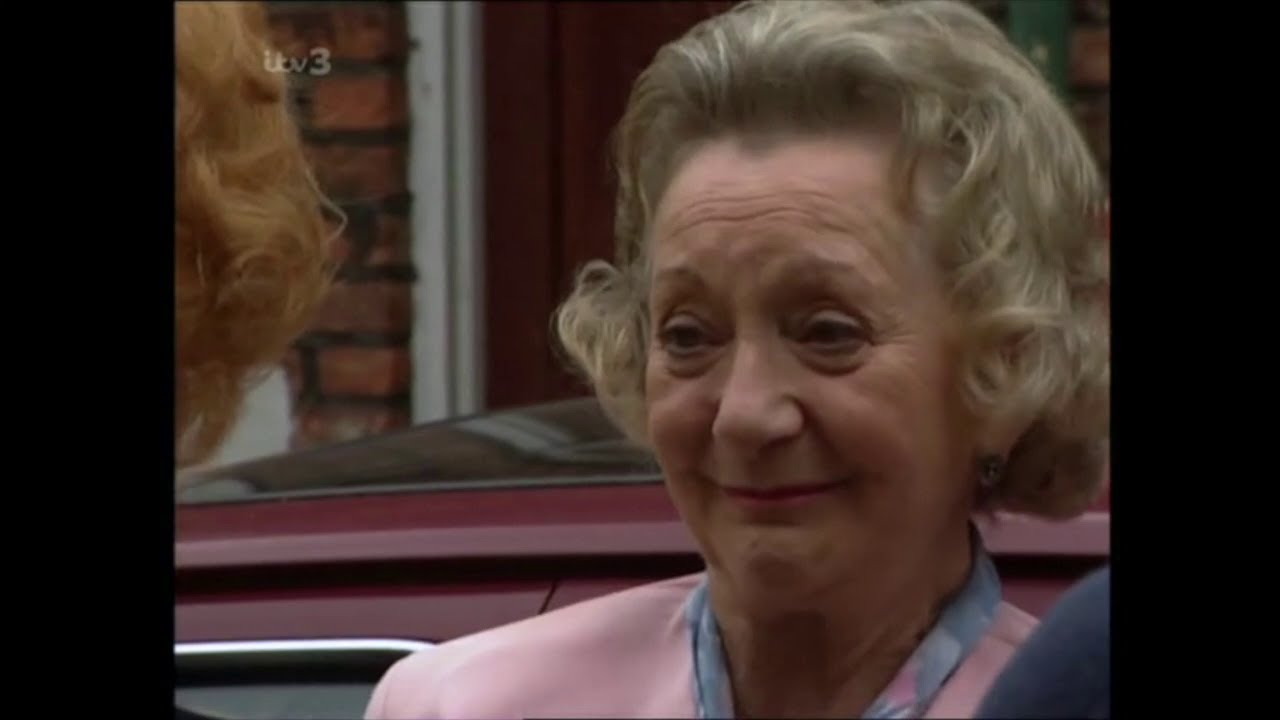 Final appearance of Mavis Wilton in Coronation Street (10 October 1997)