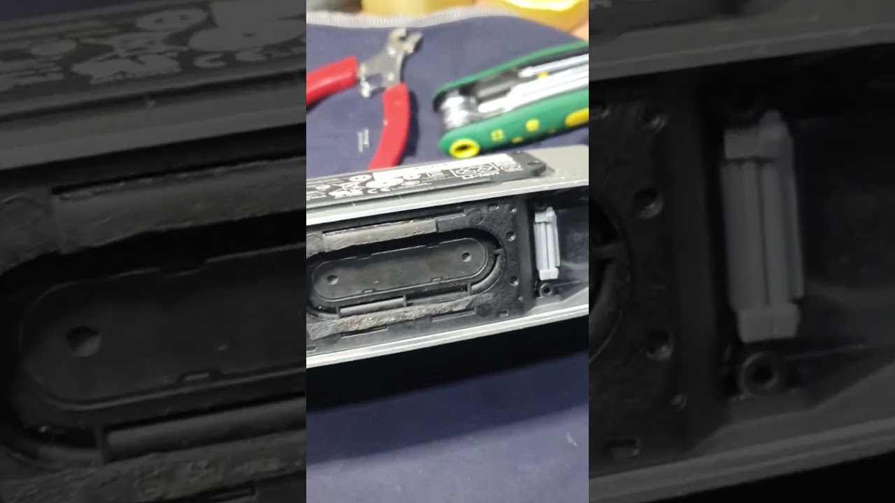bose Soundlink mini not charging #automobile #chargingsolution #repair #charging #xdobox8 #jbl
