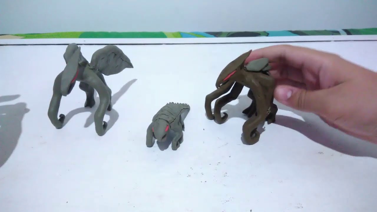 M.U.T.O. feito com Massinha de Plastina + Bônus