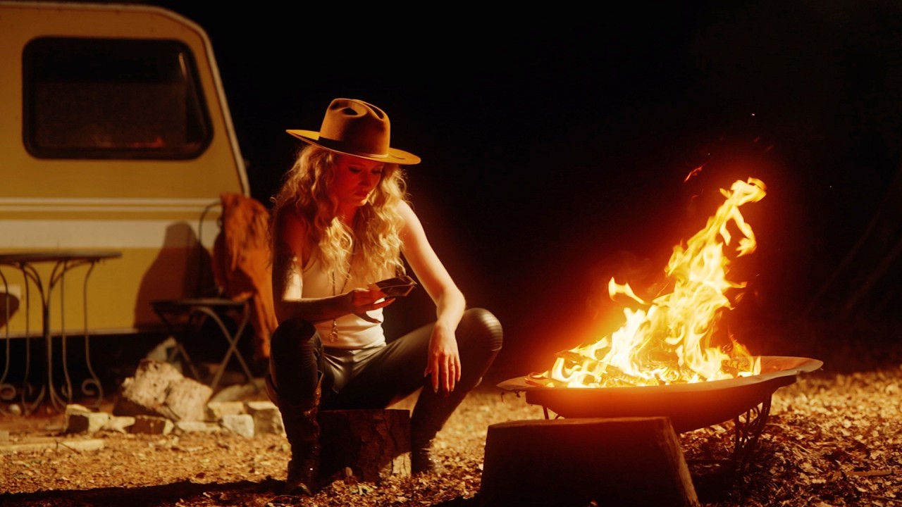 Janet Devlin - Diane (Official Video)