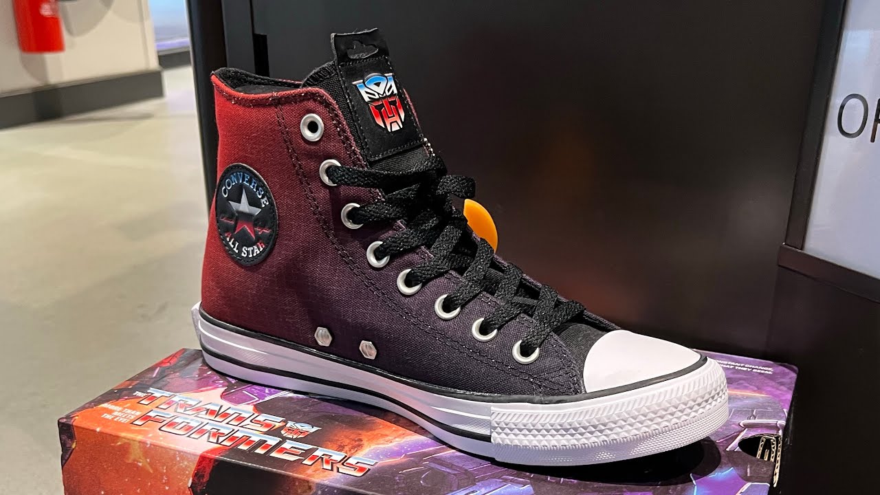 Кеды Converse X Chuck Taylor All Star Hi-Tops с изображением Оптимуса Прайма из фильма «Трансформ...