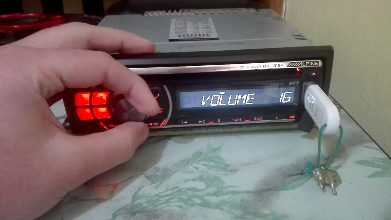 Alpine CDE-101RM Car Stereo