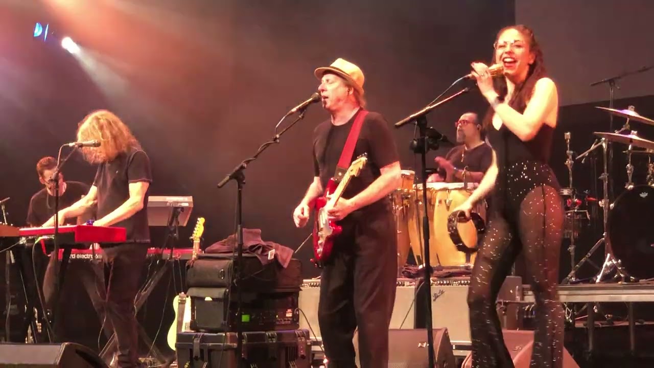 The Great Curve Talking Heads Performed by Jerry Harrison and Adrian Belew Sarasota ROSFEST 4/15/22