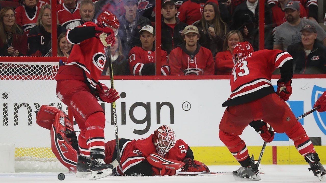 Scott Darling makes pair of outrageous overtime saves