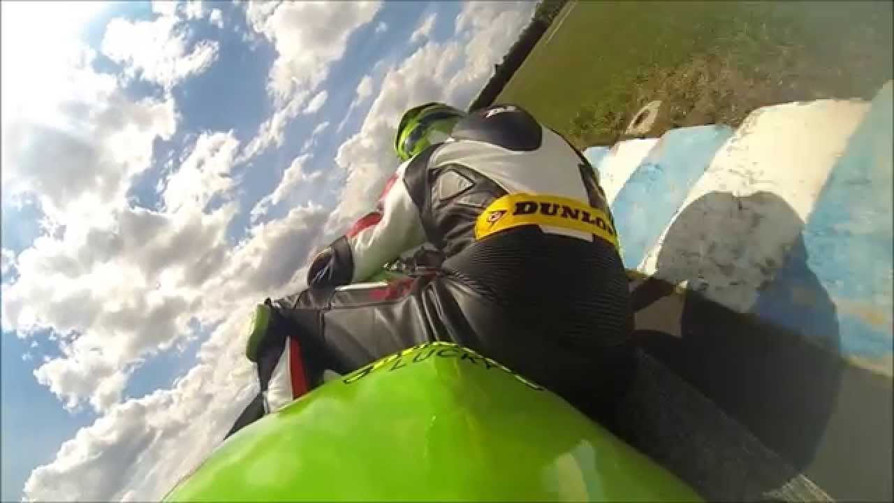 CIRCUIT ISSOIRE ZX10R crash le 28 05 2014