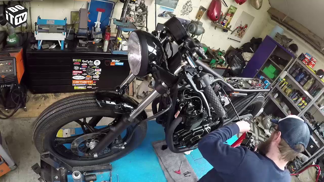 Café racer - Construction du café racer partie 6