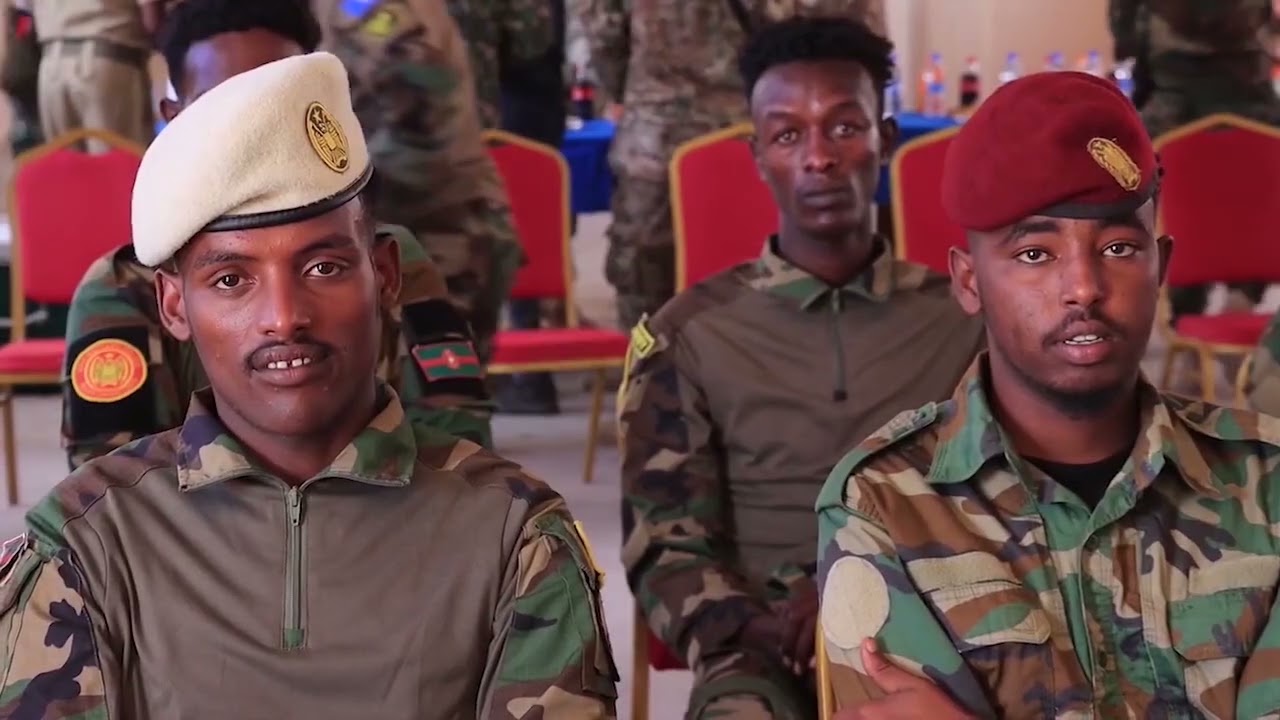 Shacabka caasimadda ayaa ku bogaadiyay guusha sugidda amniga ee Ciidanka Boolis Militaariyo.