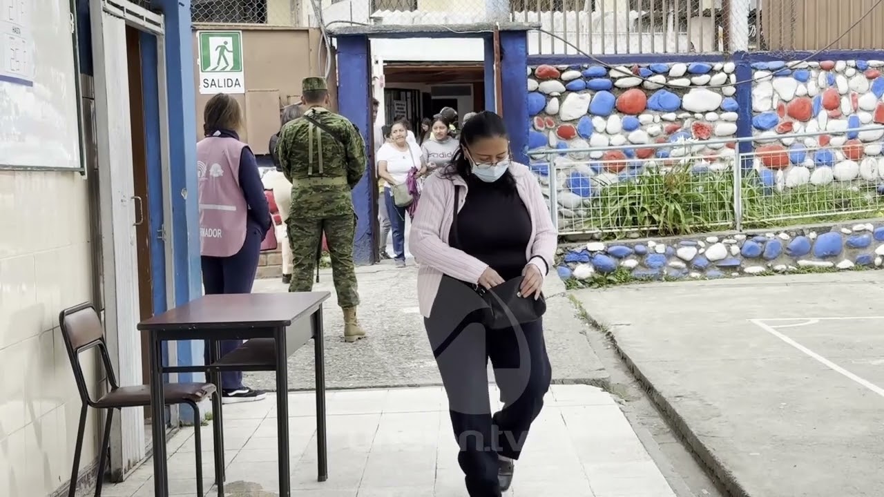 Analista advierte crisis política y desgaste de la justicia tras allanamiento a Luisa González