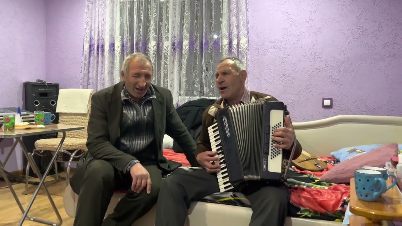 Братовчеди Рохлеви