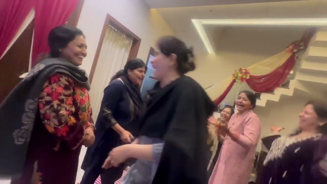 Punjabi boli ladies sangeet