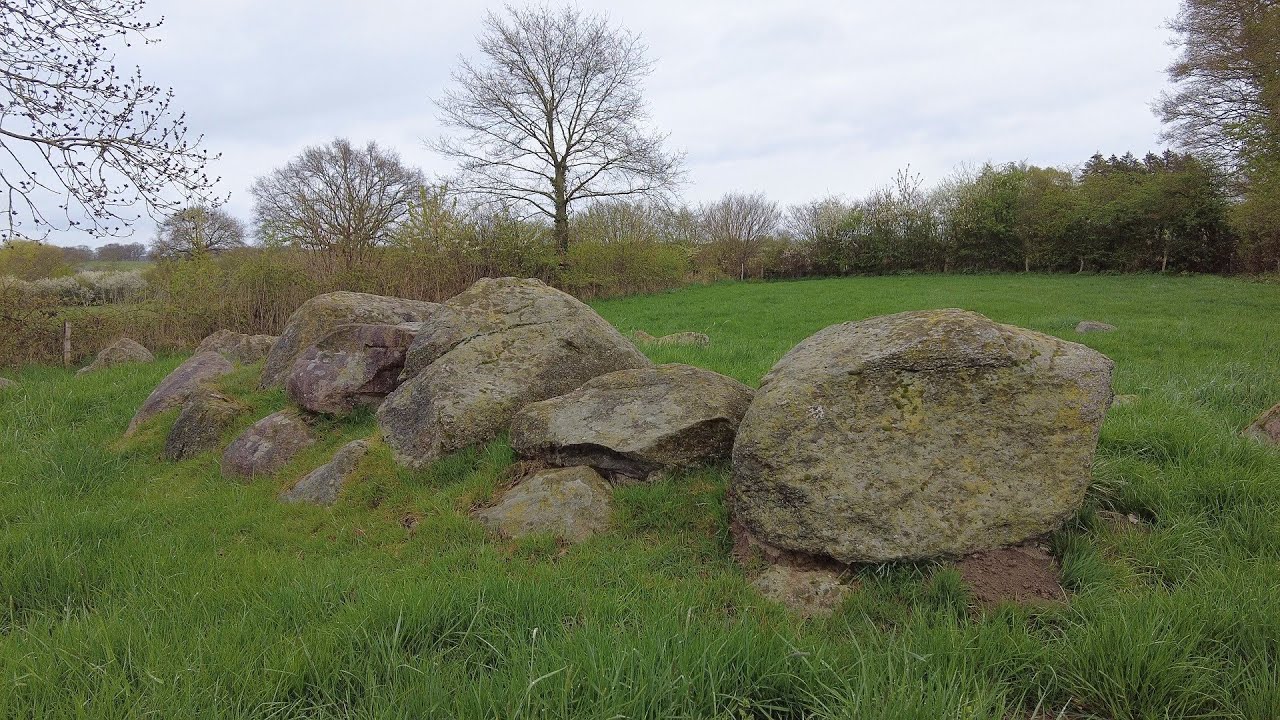Die Großsteingräber bei Kaköhl in Blekendorf (Schleswig-Holstein)