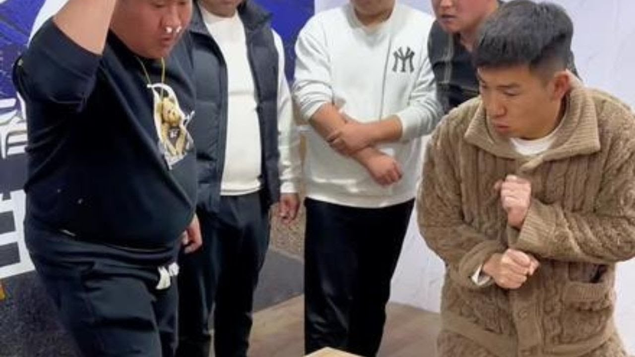 【三一八】反应力挑战之探囊取物，能否挑战成功呢#搞笑#日常#剧情#爆笑#funny #农村生活#