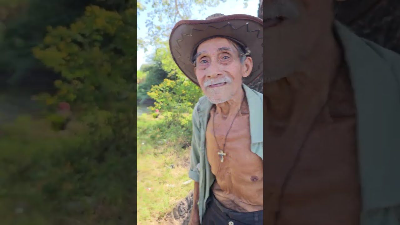 Don Gregorio de 98 años  nos habla del misterio en la poza del encanto en el Salvador.