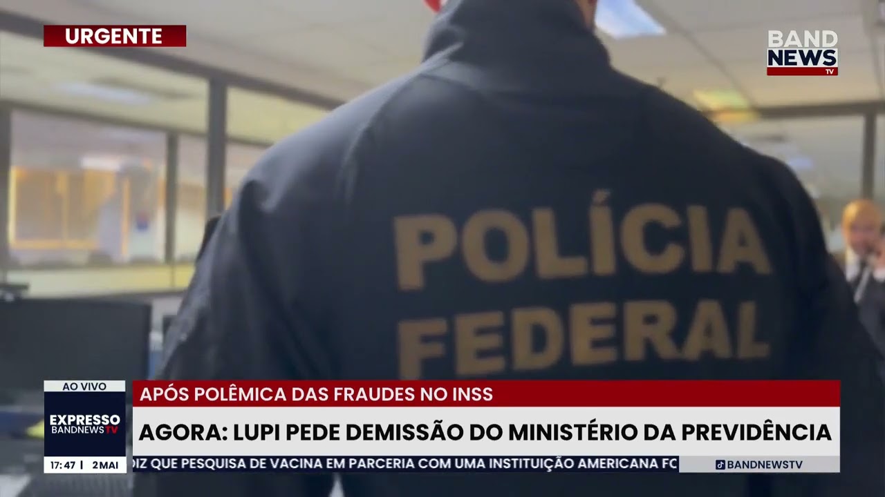 Carlos Lupi pede demiss&atilde;o do minist&eacute;rio da previd&ecirc;ncia