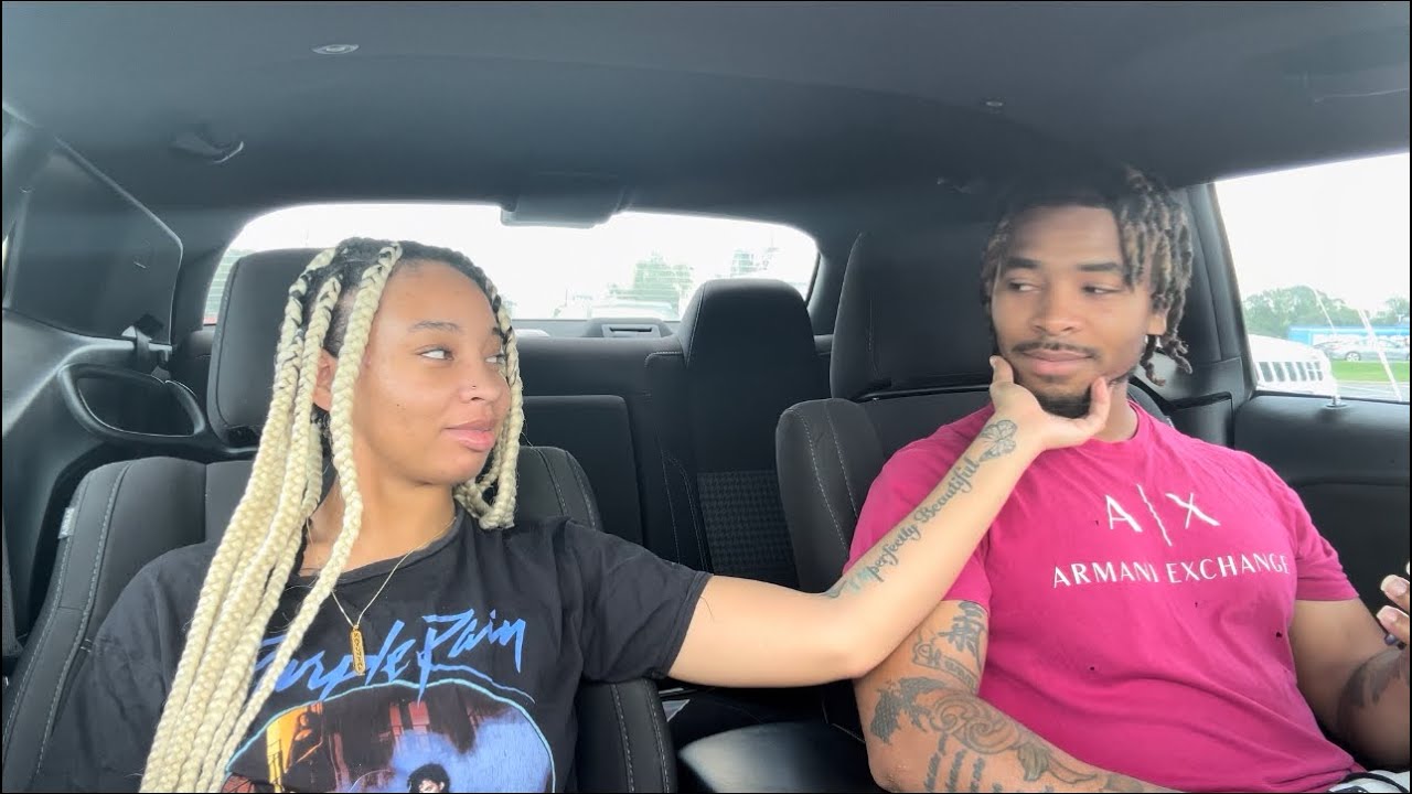 CASUALLY GRABBING MY BOYFRIEND FACE TO SEE HOW HE REACTS ( I think he liked it)🥰