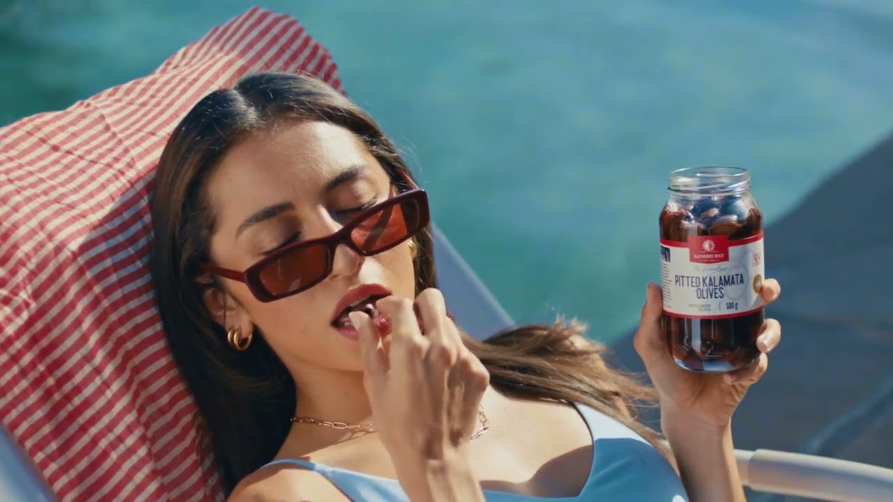 Taste The Summer - Poolside