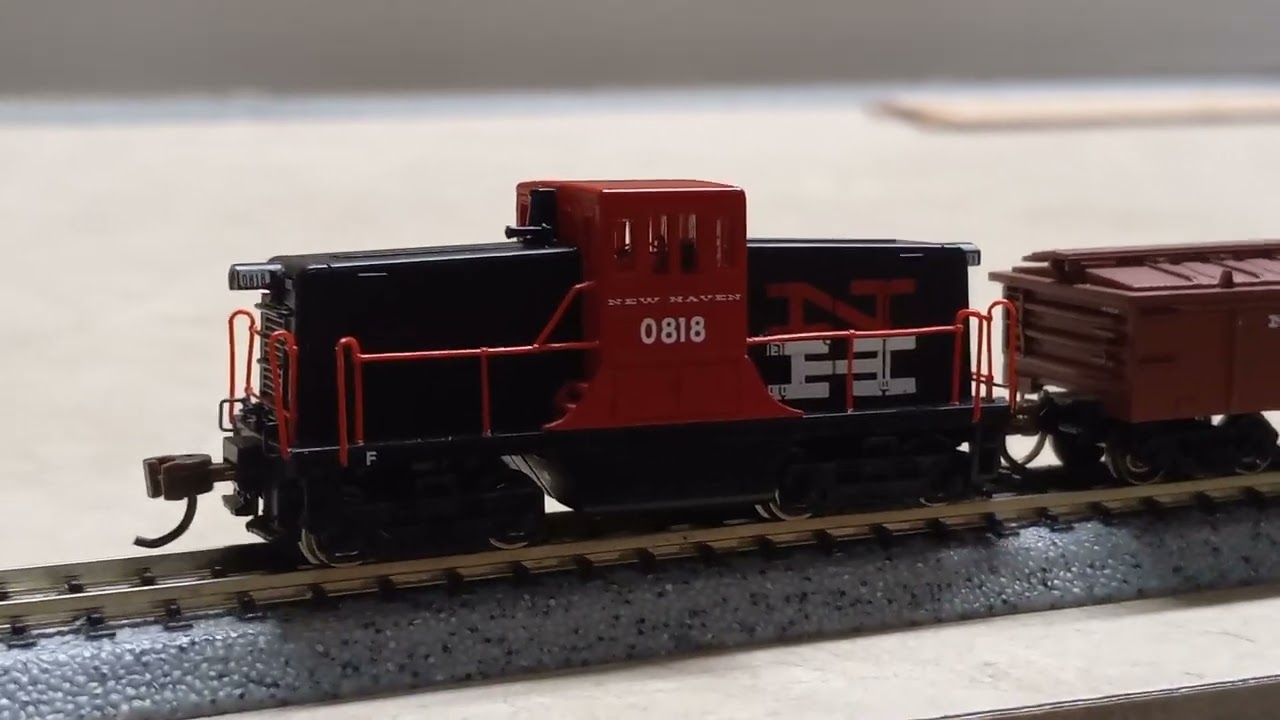 Bachmann N Scale GE 44 Tonner Switcher (New Haven) w/ Loksound
