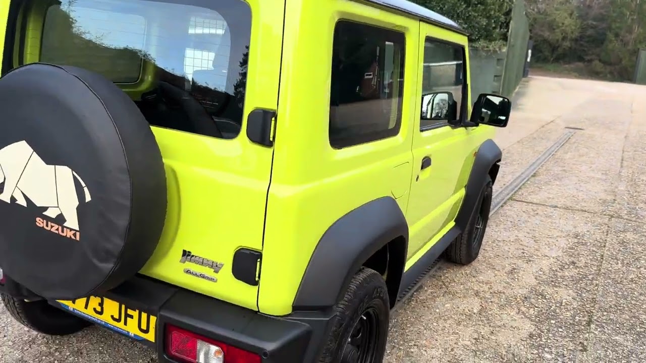 SUZUKI JIMNY 2023 FV73JFU