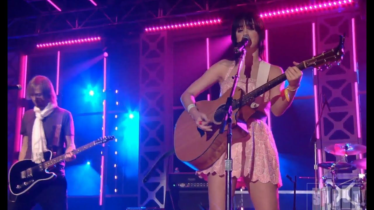 Katy Perry - Ur So Gay (Live at SXSW)
