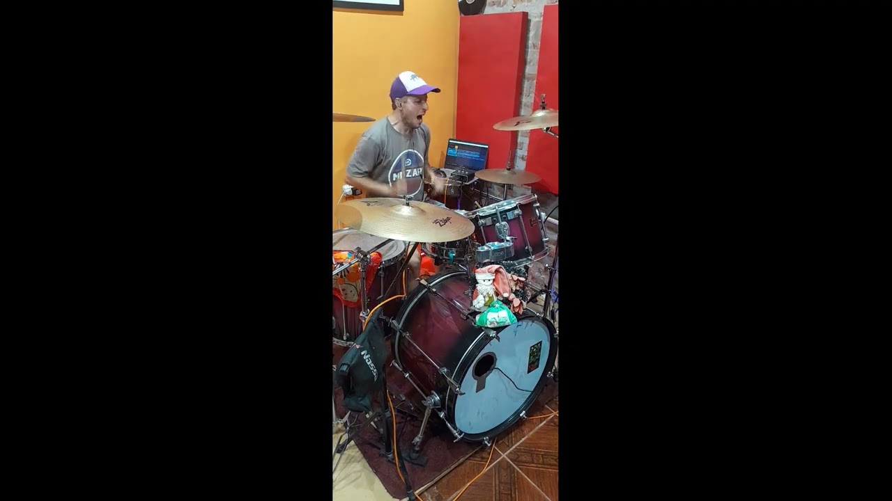 Blink 182 - All the Small Things ( DRUM COVER)