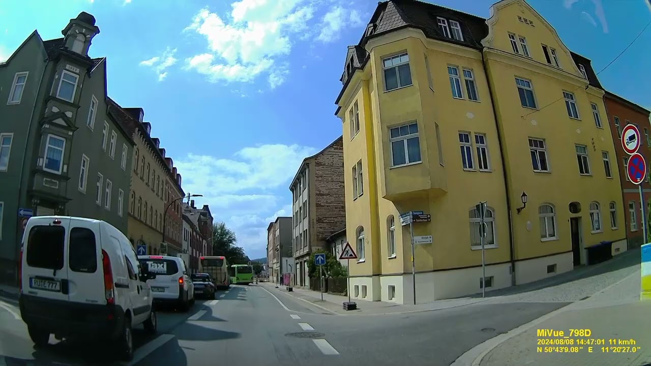 D: Stadt Rudolstadt. Landkreis Saalfeld-Rudolstadt. Rundfahrt durch die Stadtmitte. August 2024