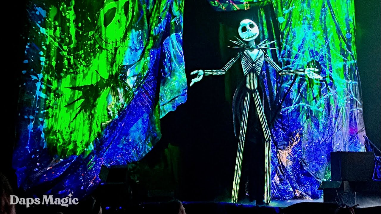 What’s This? Tim Burton’s The Nightmare Before Christmas Sing-Along | Disney Jollywood Nights |