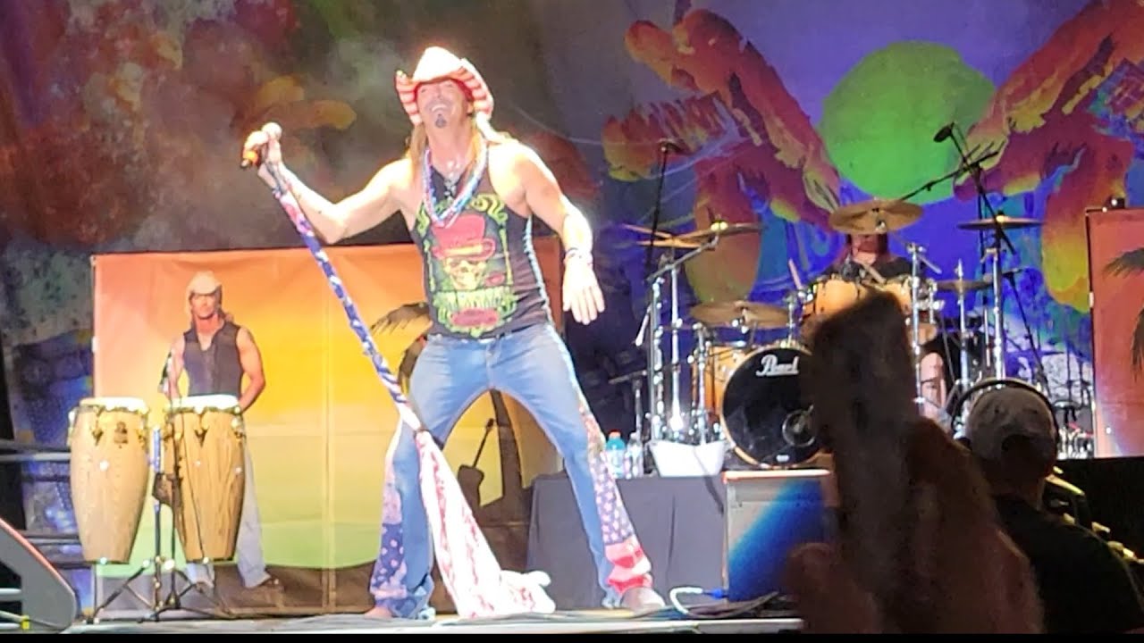 Bret Michaels (POISON) Unskinny Bop Live Fort Dodge Iowa June 11th 2022