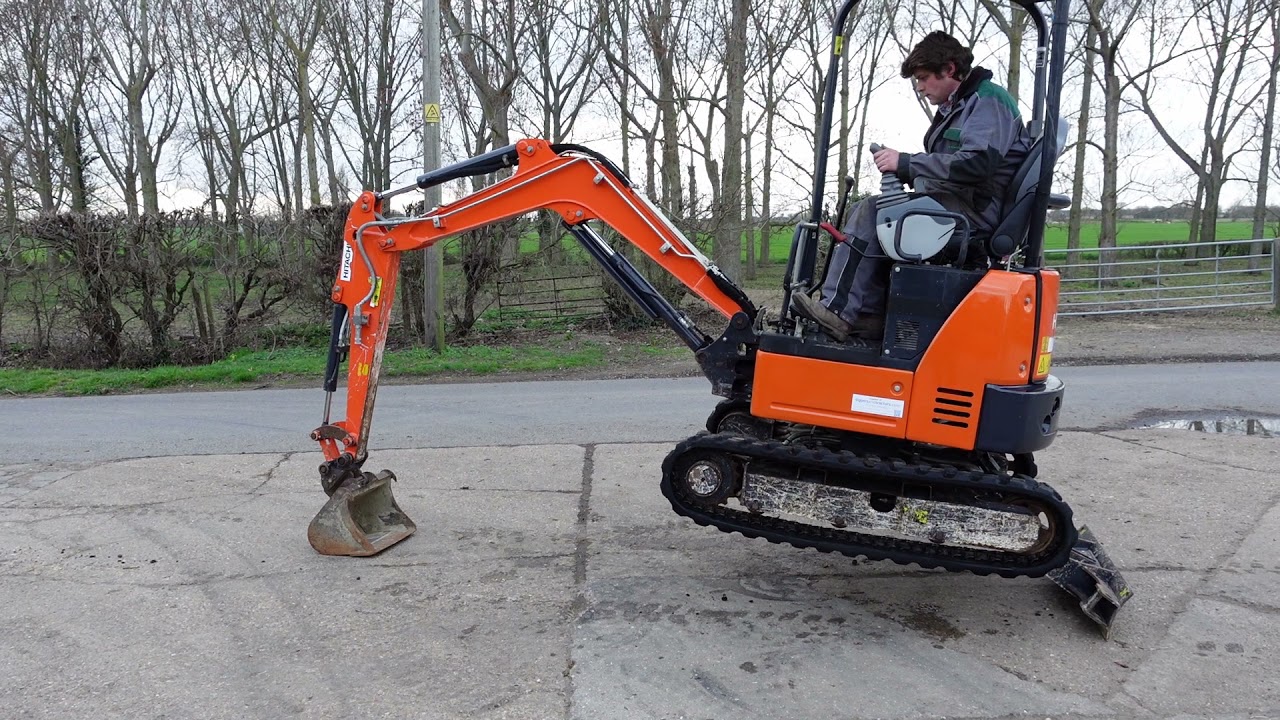 Hitachi Zaxis 19U - Test Drive Working Review | diggersandtractors.com