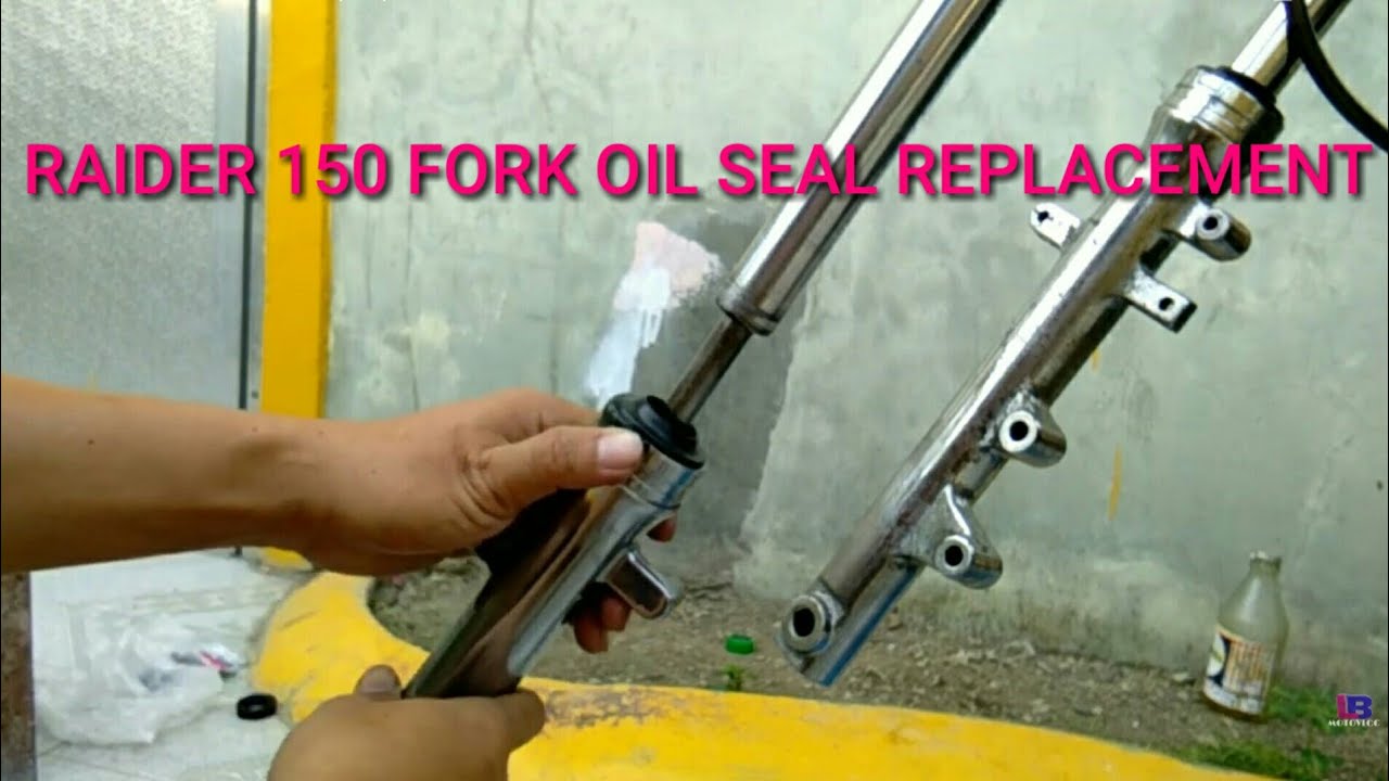 How to change fork oil seal | Raider150