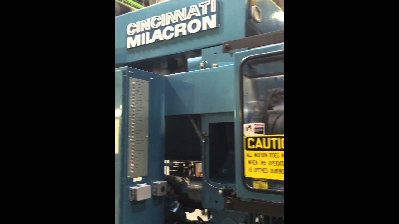 Cincinatti Milacron Model 375 48 Injection Molding Machine