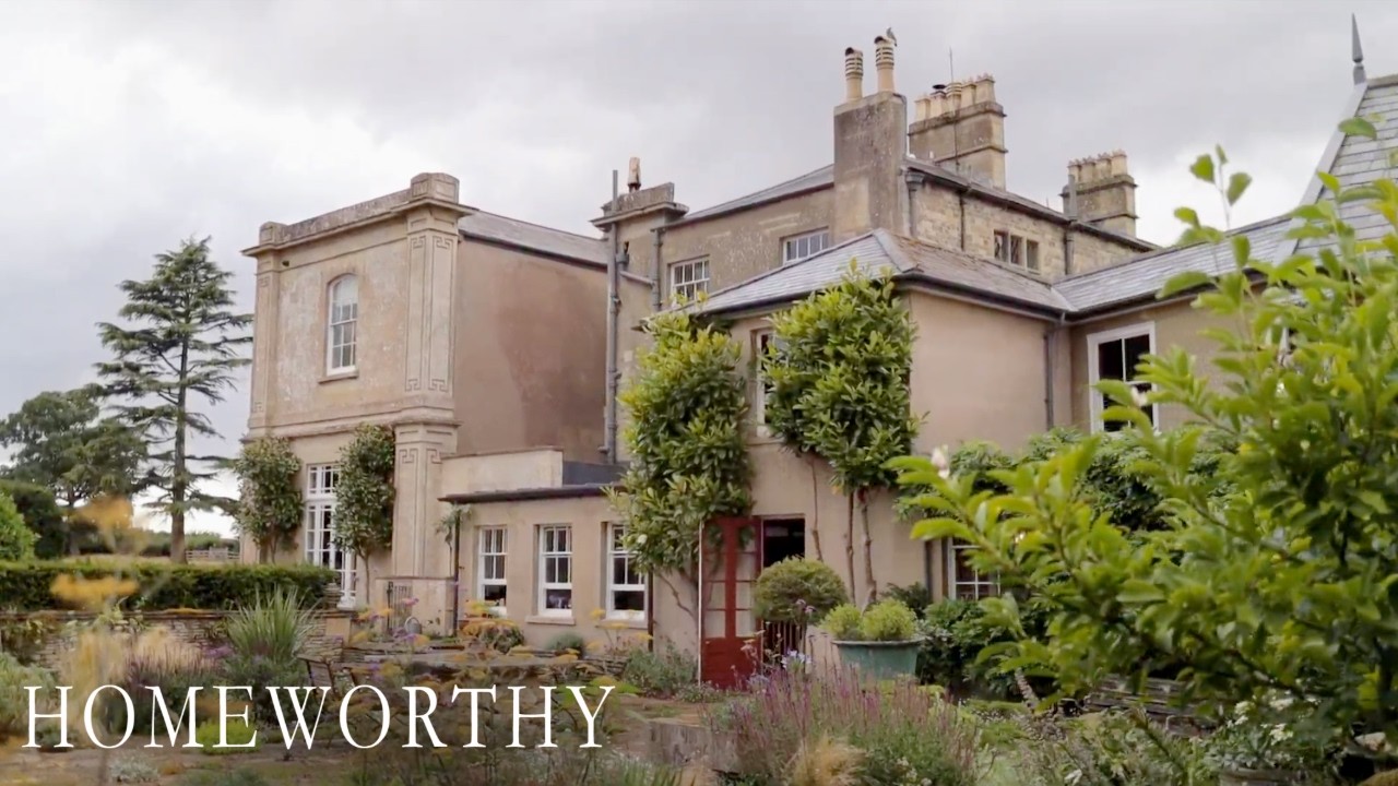 HOUSE TOUR | The Breathtaking English Country Home of Anthropologie’s Former Creative Mind