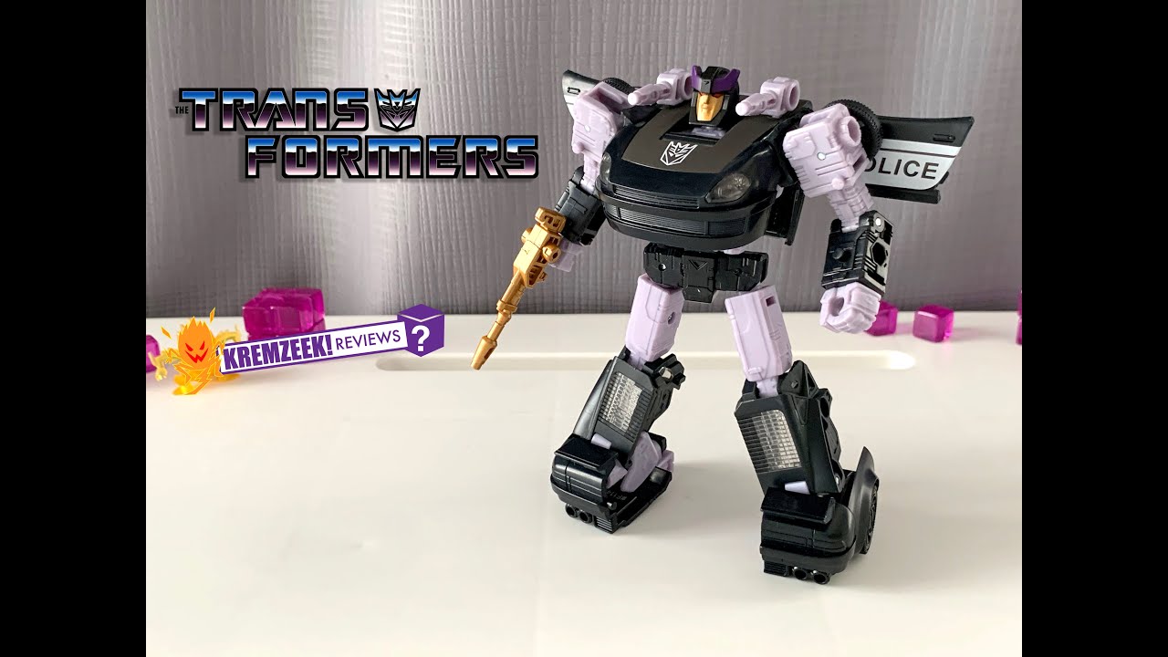 Transformers Generations Selects – Earthrise Barricade