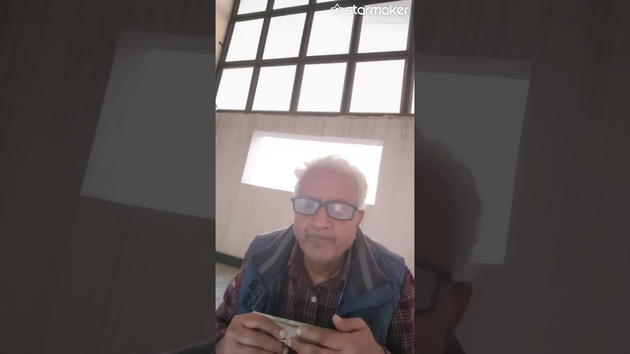 Jaani o jaani,jaani o jaani,,,jaldi se aaja taki beet gaye ye jawani...harmonica n vocal
