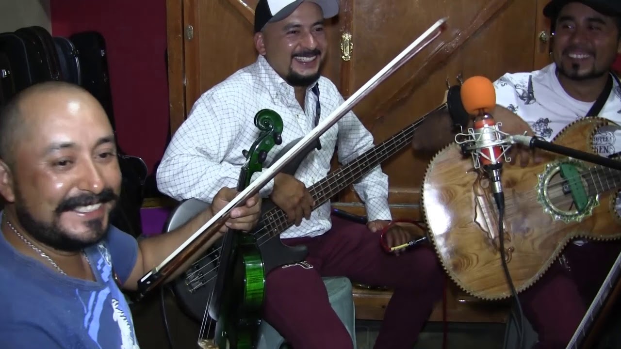 SABADOS RANCHEROS HERMANOS BARRERA PARTE 1