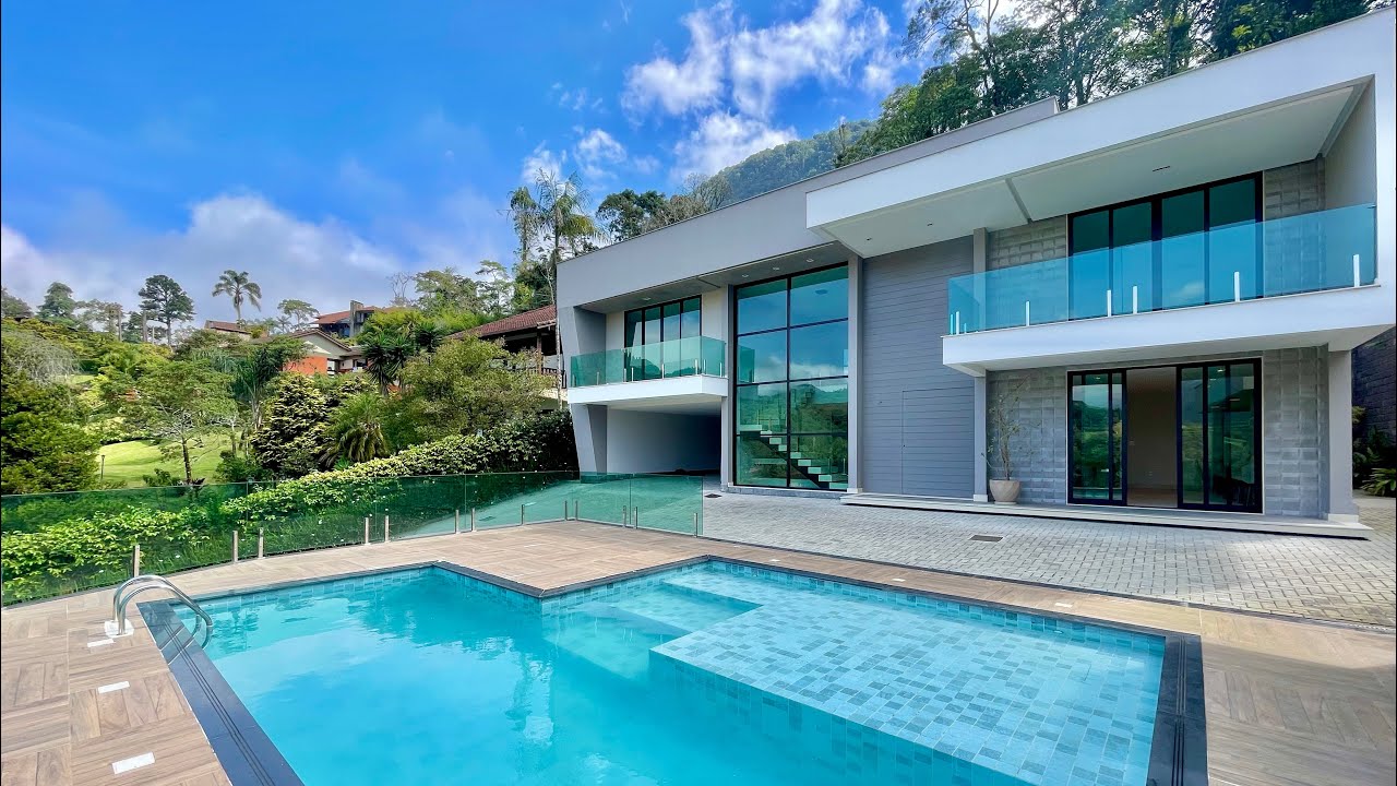 Im&oacute;veis em Teres&oacute;polis - Casa com 5 dormit&oacute;rios &agrave; venda, 630 m&sup2;  - Comary - Teres&oacute;polis/RJ