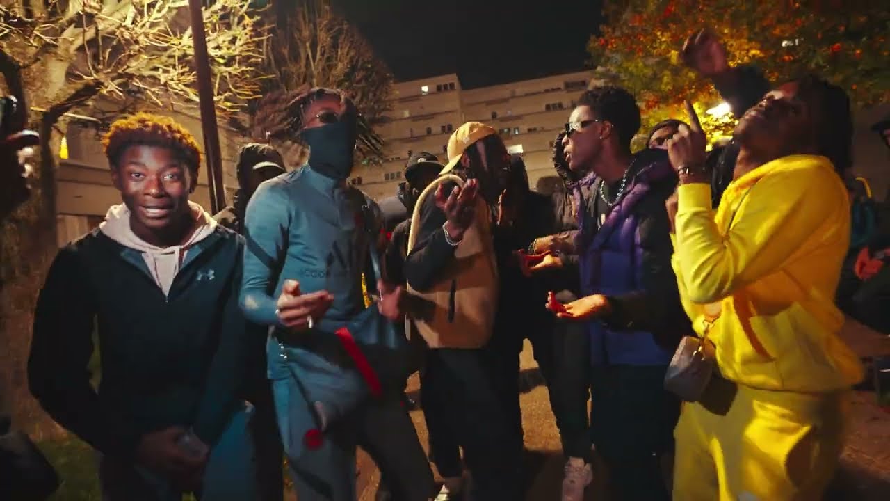 2P LVC - PLAYLIST feat. @Gambino_LaMG (Clip Officiel)