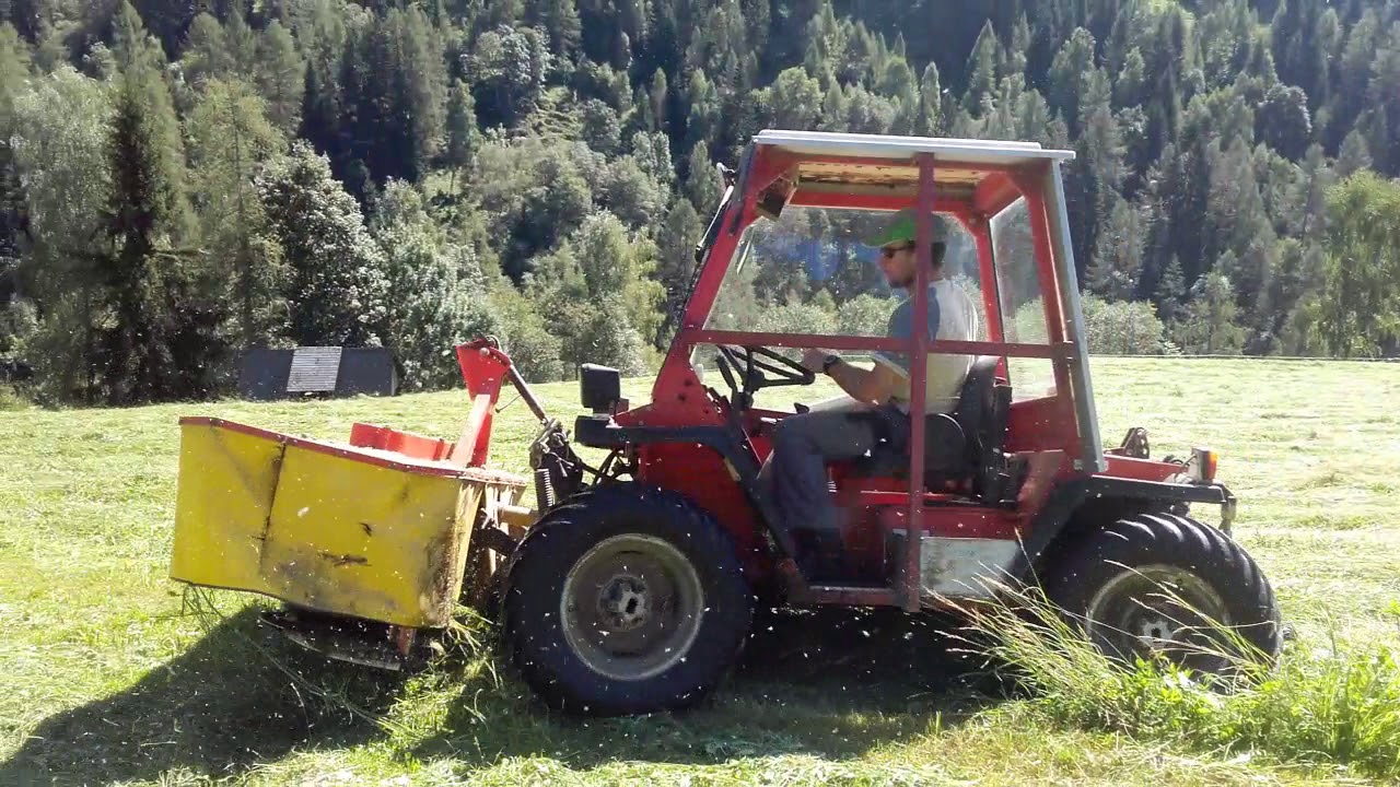 Mähen mit Reform Metrac 3003s