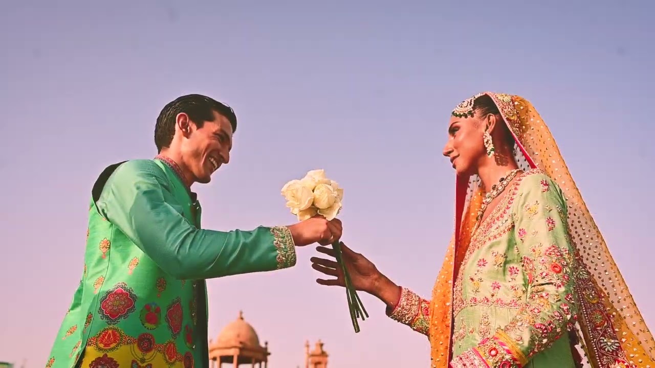 Deepak Perwani Laal Chunaria - Heritage Weddings 2022