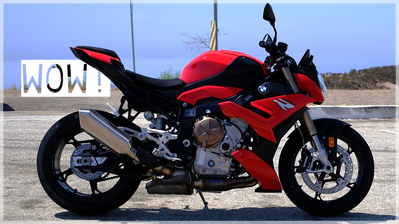 I Rode a 165hp 2022 BMW S1000R ...WOW | Review