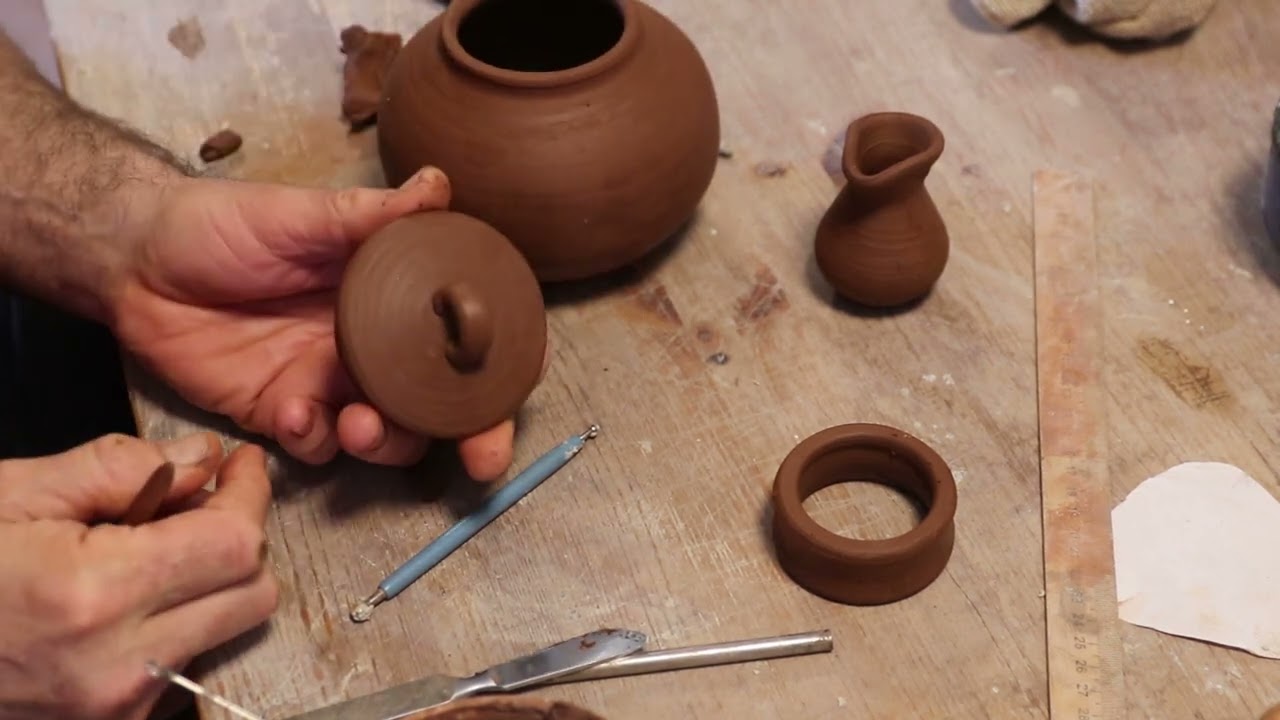 Чайник  на гончарном круге. Часть вторая. Лепка.