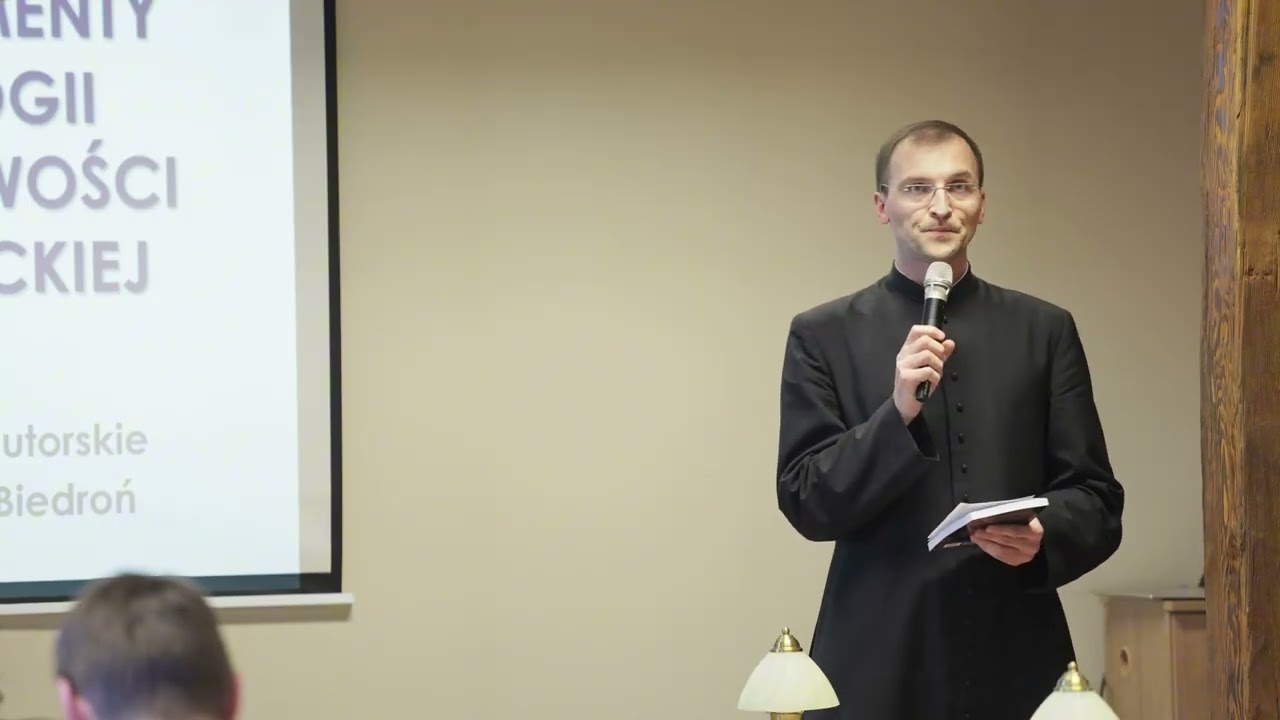 WSD w Tarnowie. Promocja książki ks. dr Macieja Biedronia. Słowo rektora WSD ks. Jacka Soprycha.