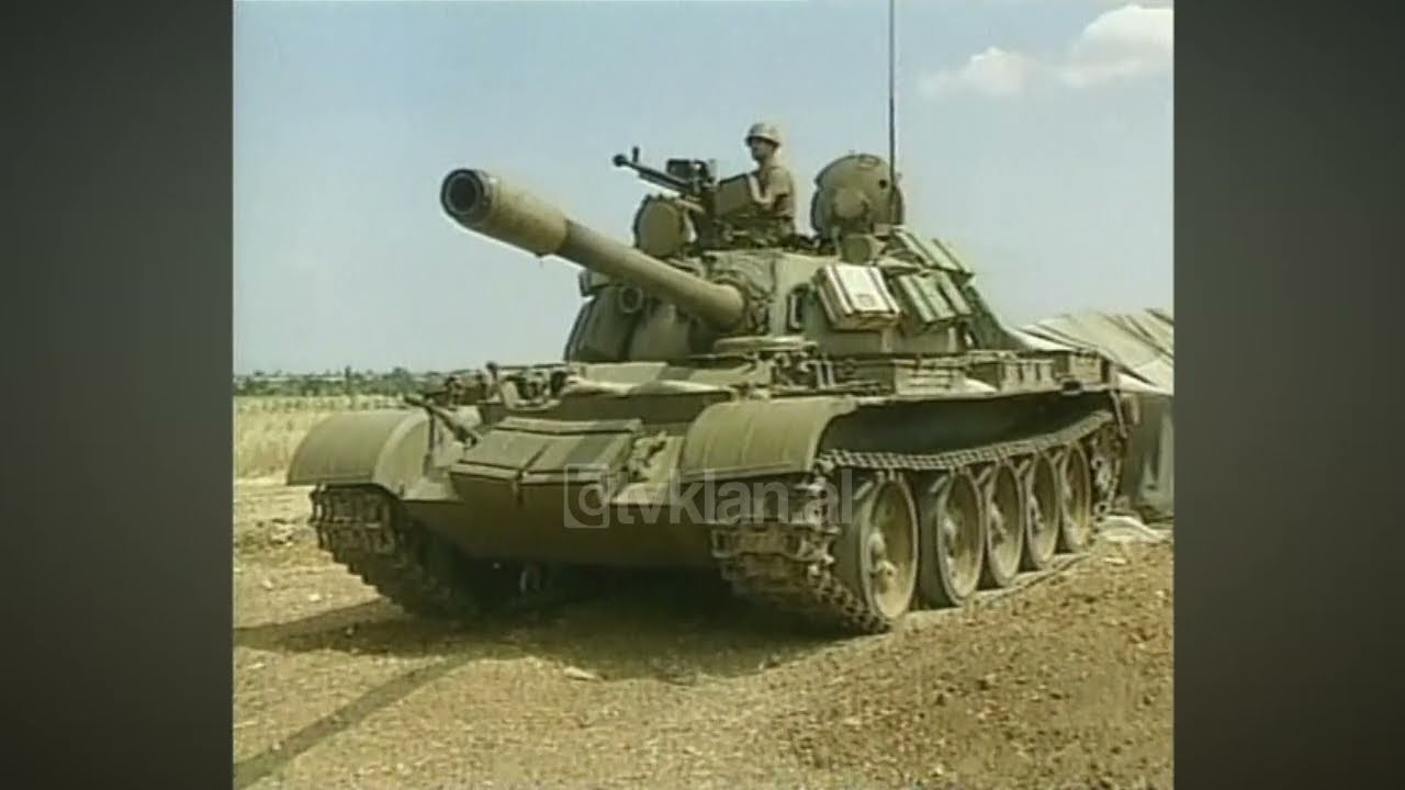 Tensione në Maqedoni, AKSH kërkon lirimin e luftëtarëve shqiptarë - (3 Shtator 2003)