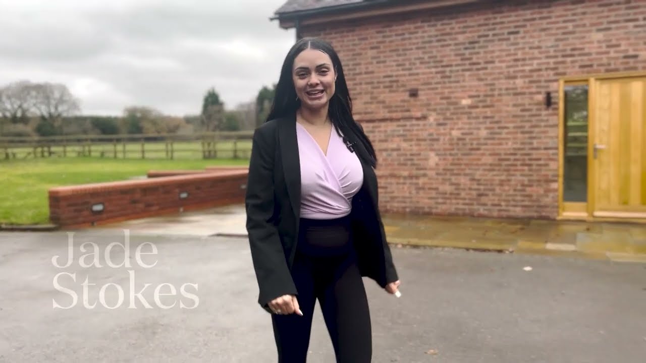 WOW WOW WOW 😍 | 4 Bedroom Barn Conversion | Lickey End, Bromsgrove