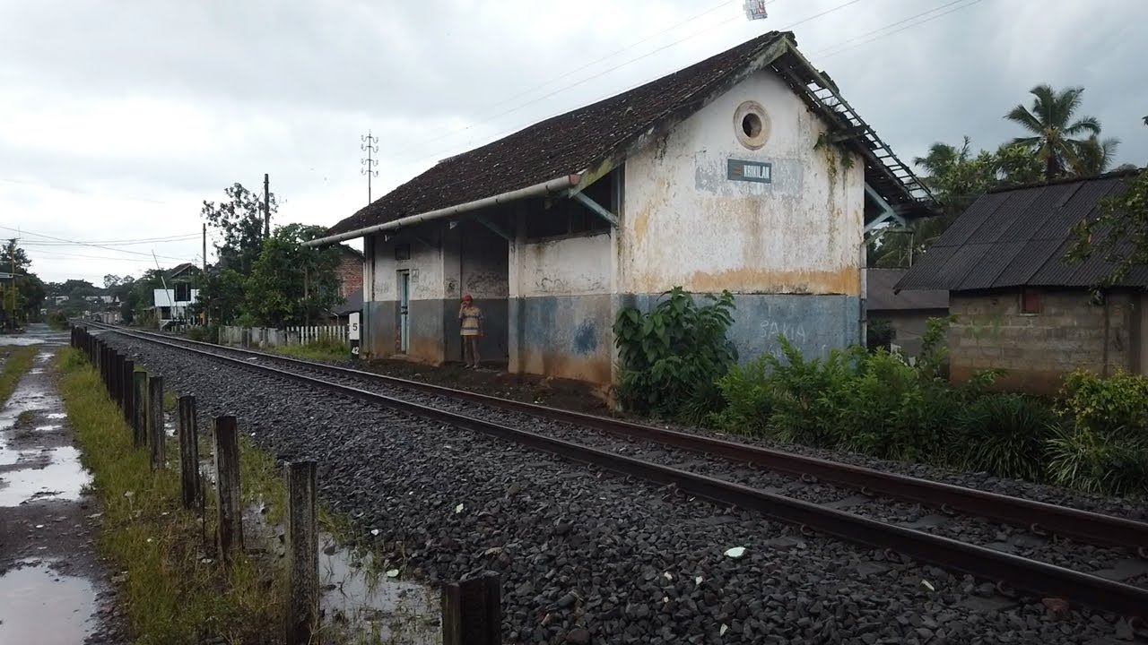 PENCARIAN HALTE KRIKILAN GLENMORE - Halte Nonaktif di Jalur Aktif Jember-Banyuwangi
