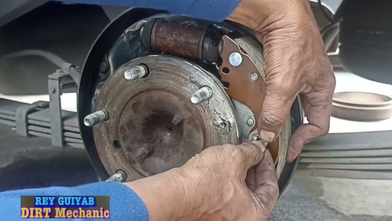 ISUZU CROSSWIND; Pag tinapakan ang brake pedal nag natataas baba? | DIRT MECHANIC