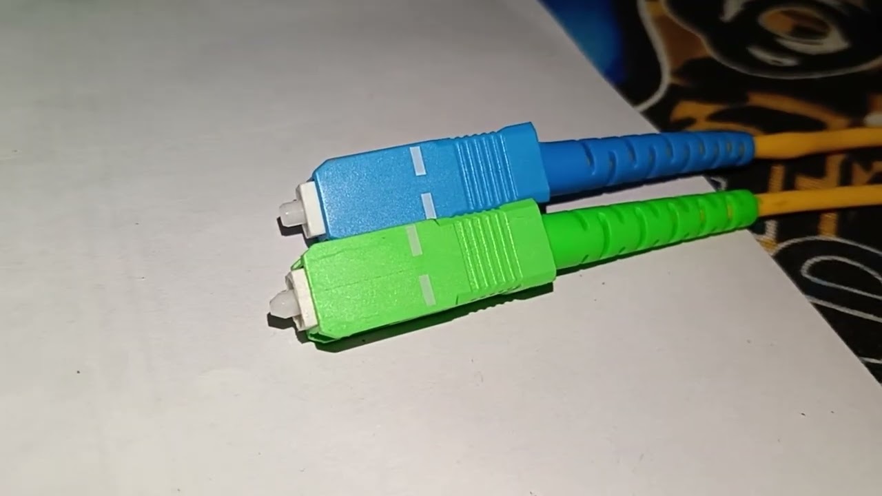 OLT OUTPUT POWER WITH GREEN AND BLUE PATCH-CHORD 