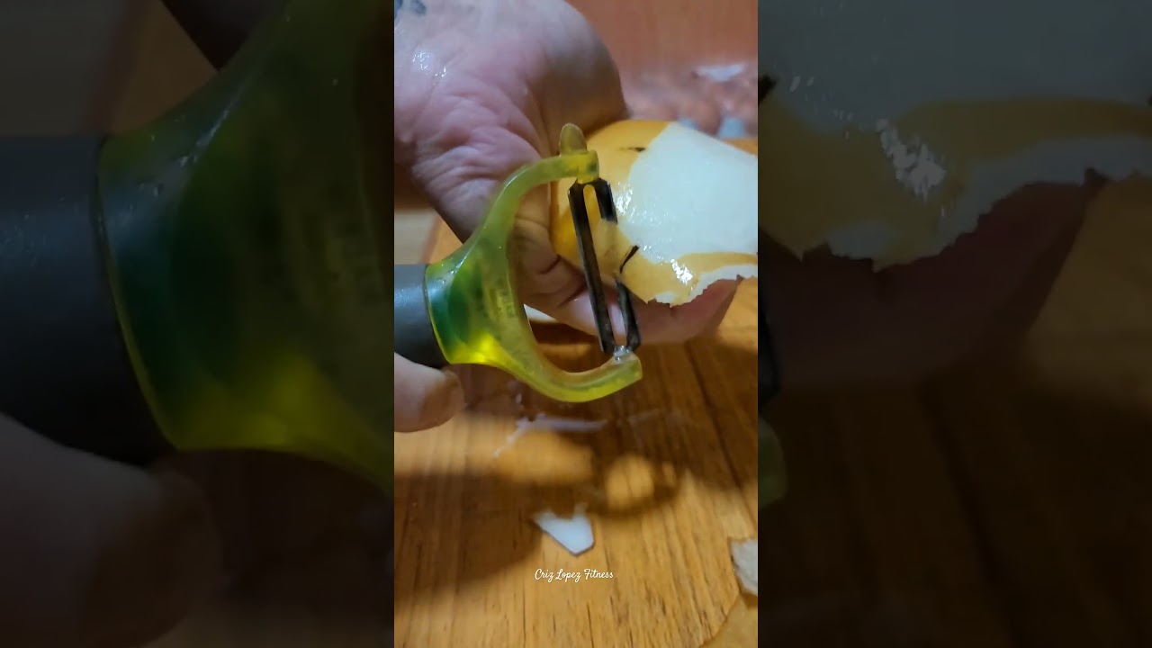Peeling pear fruit #shorts #peeling #pear #asmr #satisfyingvideo #viralvideo #crizlopezfitness
