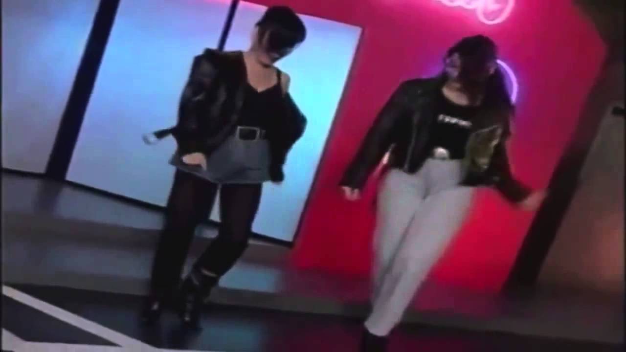 Sezen Aksu & Aşkın Nur Yengi   Ayıpsın 1991