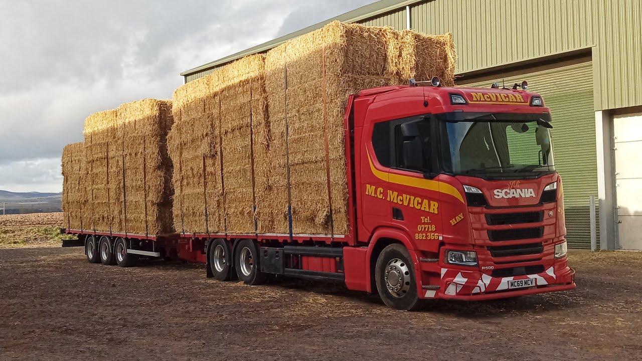 Hauling Straw (Scania R500 and Drag)